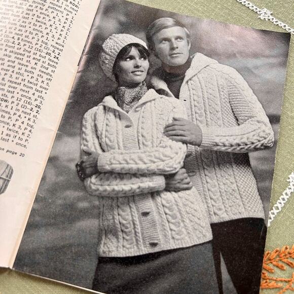 Vintage American Thread He and She Sweaters, Knitting Pattern Book - Picture 10 of 10